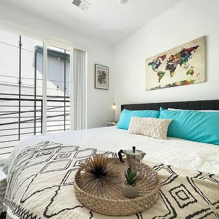 Central Dc Apt , City Skyline View , Close To All Washington Bagian luar foto