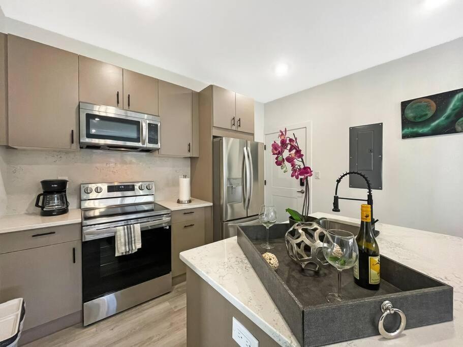 Central Dc Apt , City Skyline View , Close To All Washington Bagian luar foto